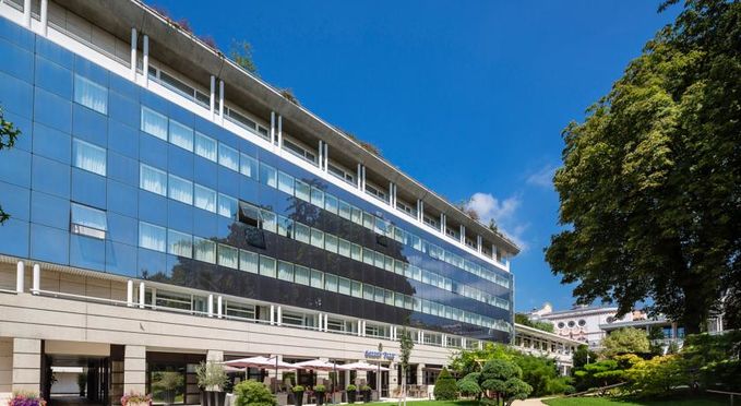 Golden Tulip Aix Les Bains