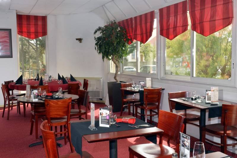 Brit Hotel Orléans St Jean de Braye L'Antarès