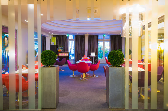 Salon