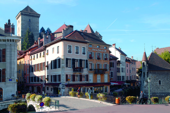 Façade