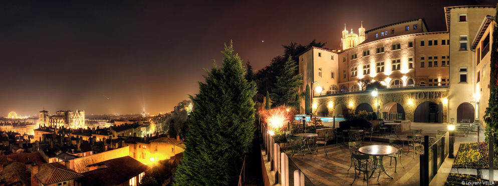 Villa Florentine de nuit