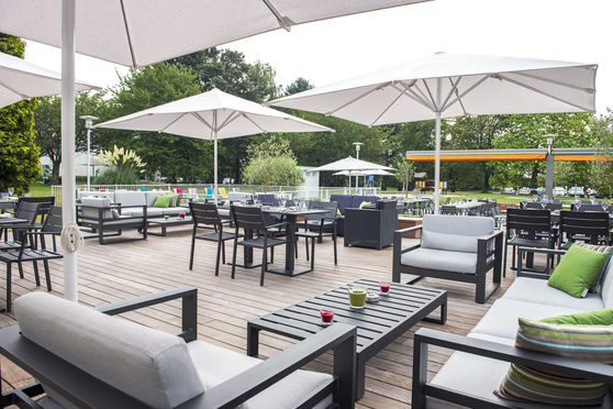 TERRASSE LOUNGE