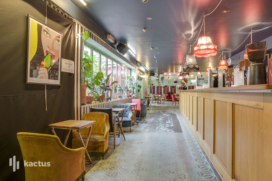 Bar à Bulles 4 Bis Cité Véron 75018 Paris Le Bar à Bulles - Tarifs en ligne Séminaire & Soirée