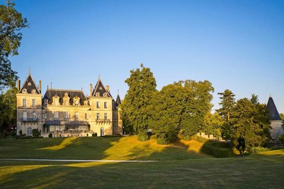 Le chateau de Mirambeau