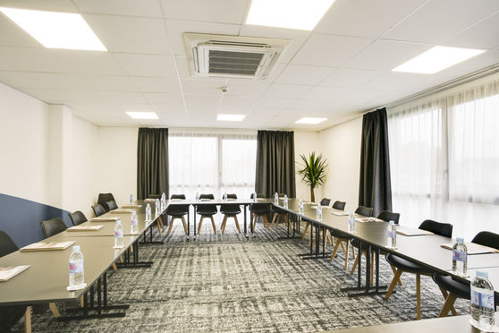 Salle de séminaire du Brit Hotel Loches