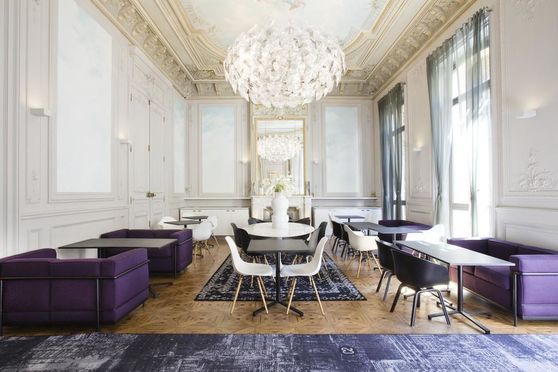 C2 Hôtel *****