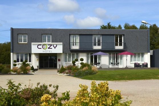 Cozy Hotel***