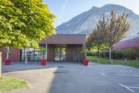 Entrée espace JMK