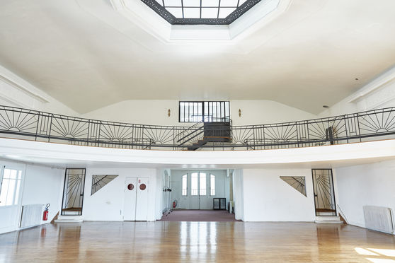 Salle principale / Vue scène
