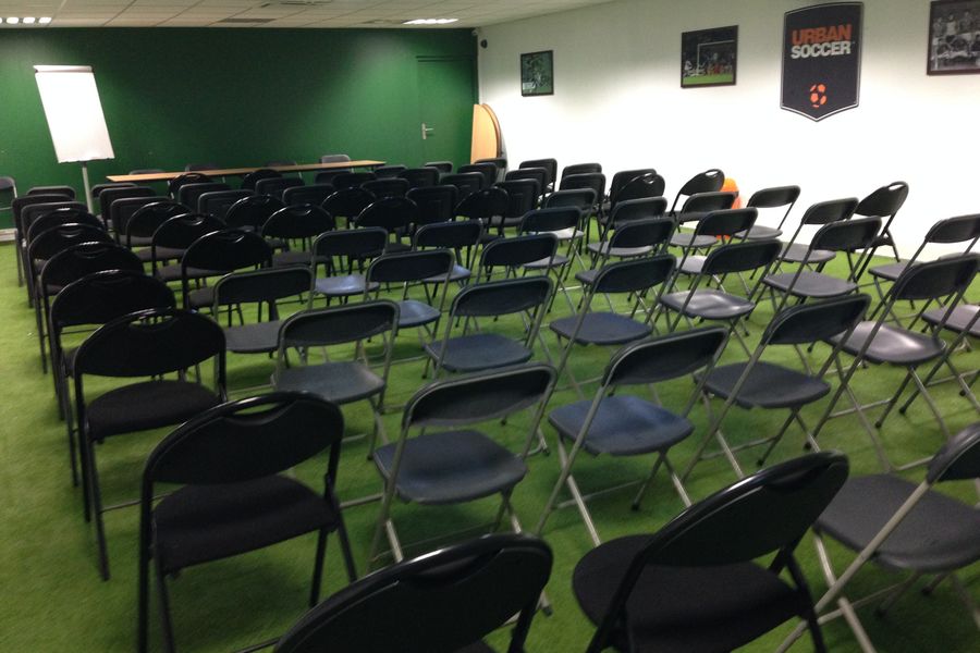 Urbansoccer 85 Avenue François Arago 92000 Nanterre