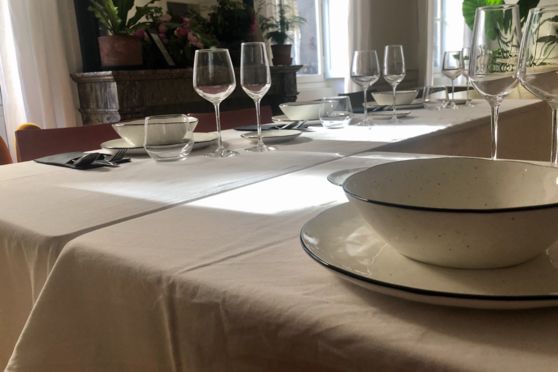 Dîner dans le salon