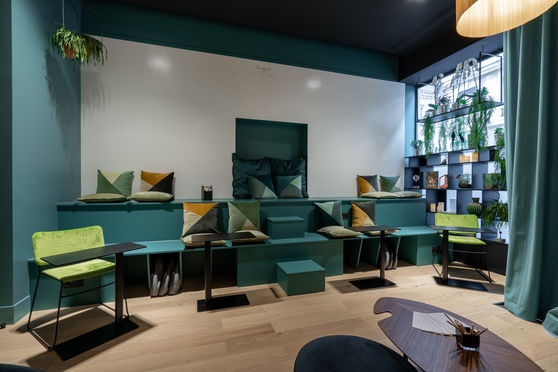 L'estrade du salon Green